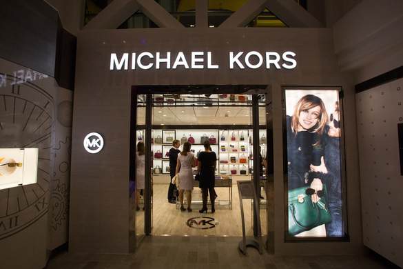 Royal Caribbean Anthem of the Seas Interior Shops 2.jpg